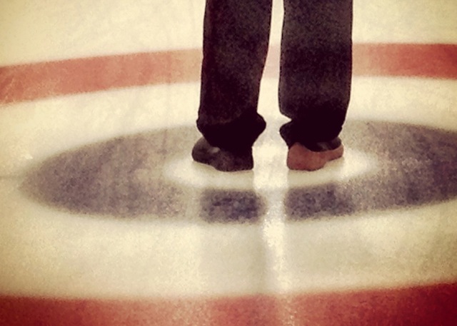 focus, place your feet, curling